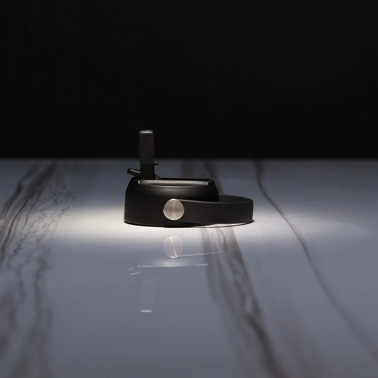 40oz Flask Alpha Black 3 40oz Flask Alpha Black - Image 3