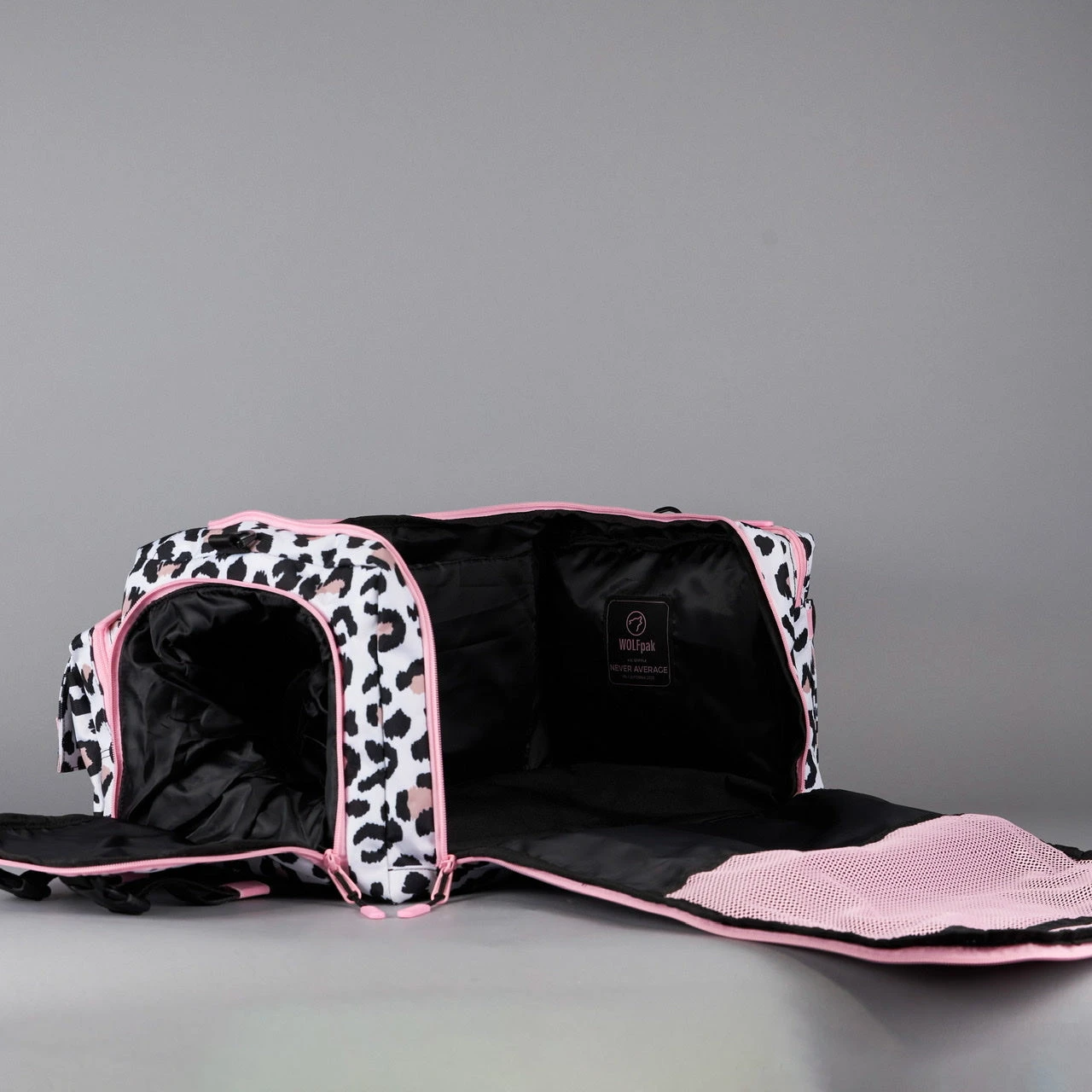 40L Ultimate Duffle Bag Leopard Pink Zip 14 40L Ultimate Duffle Bag Leopard Pink Zip - Image 14