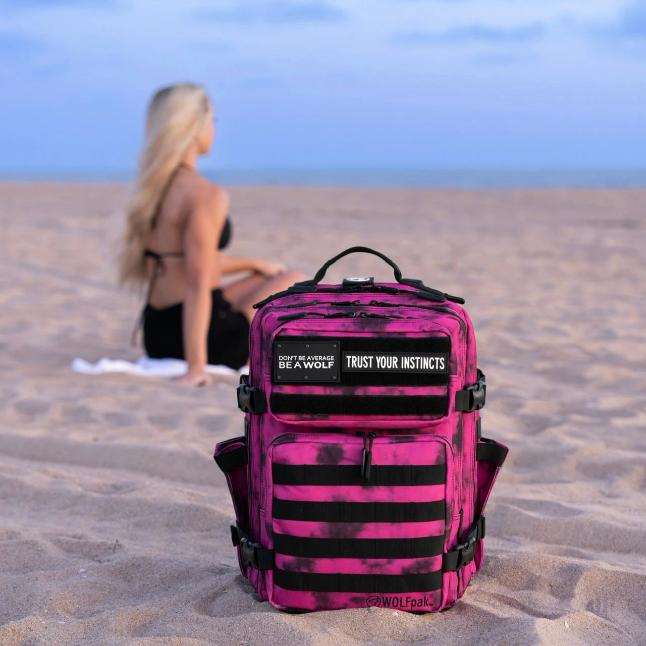 25L Backpack Toxic Pink 6 25L Backpack Toxic Pink - Image 6