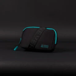 Crossbody Pack Fierce Aqua
