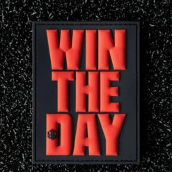 WIN THE DAY Kit Savage Red