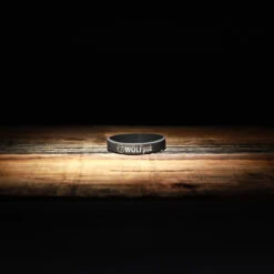 Motivational Wristband Bracelet Don’t Be Average Be A Wolf