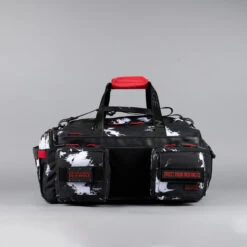 40L Ultimate Duffle Bag Black Lightning Immortal Red 31 40L Ultimate Duffle Bag Black Lightning Immortal Red -Wolfpak 7F8339D0 CA52 434F 87B5 72FED38F2C55