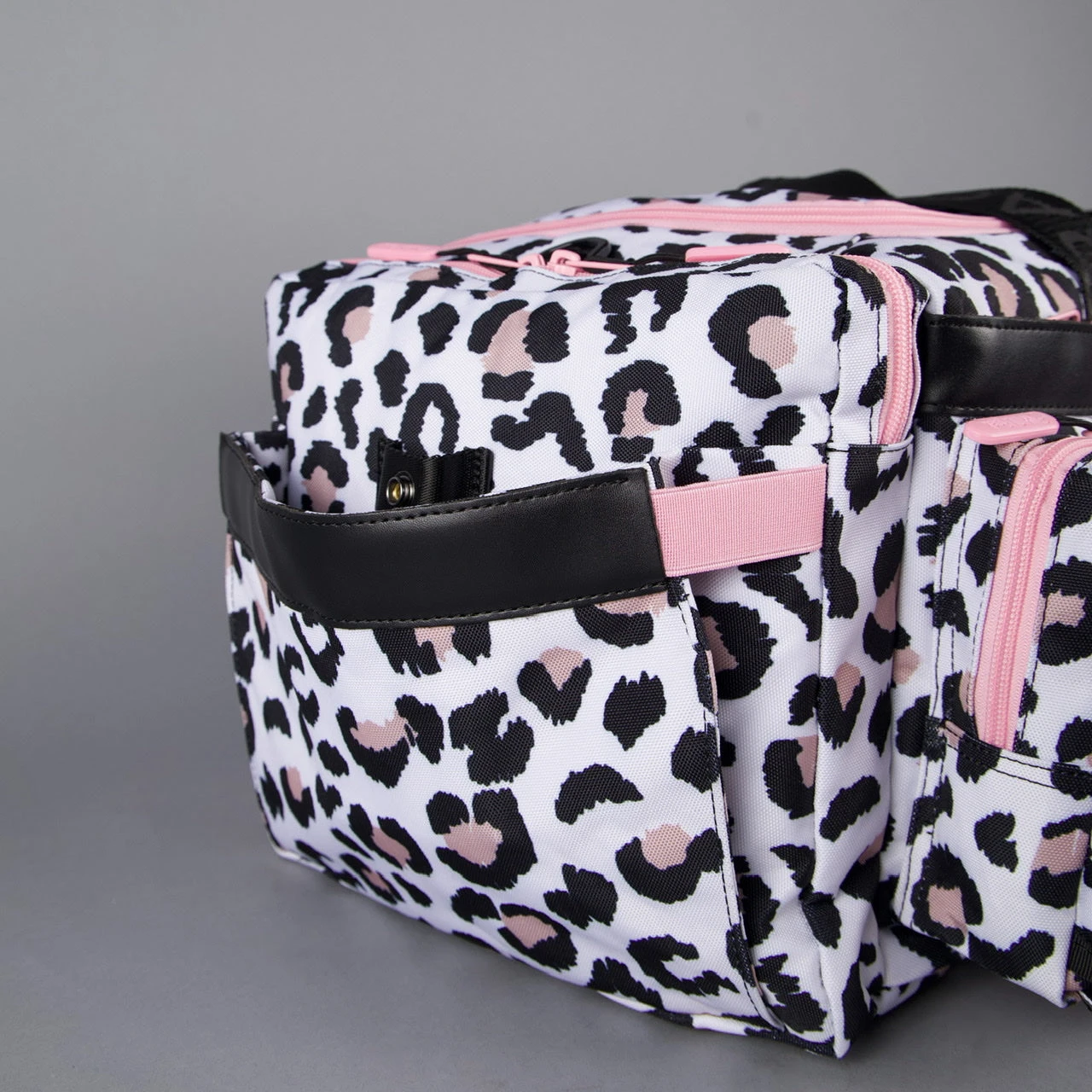 40L Ultimate Duffle Bag Leopard Pink Zip 17 40L Ultimate Duffle Bag Leopard Pink Zip - Image 17