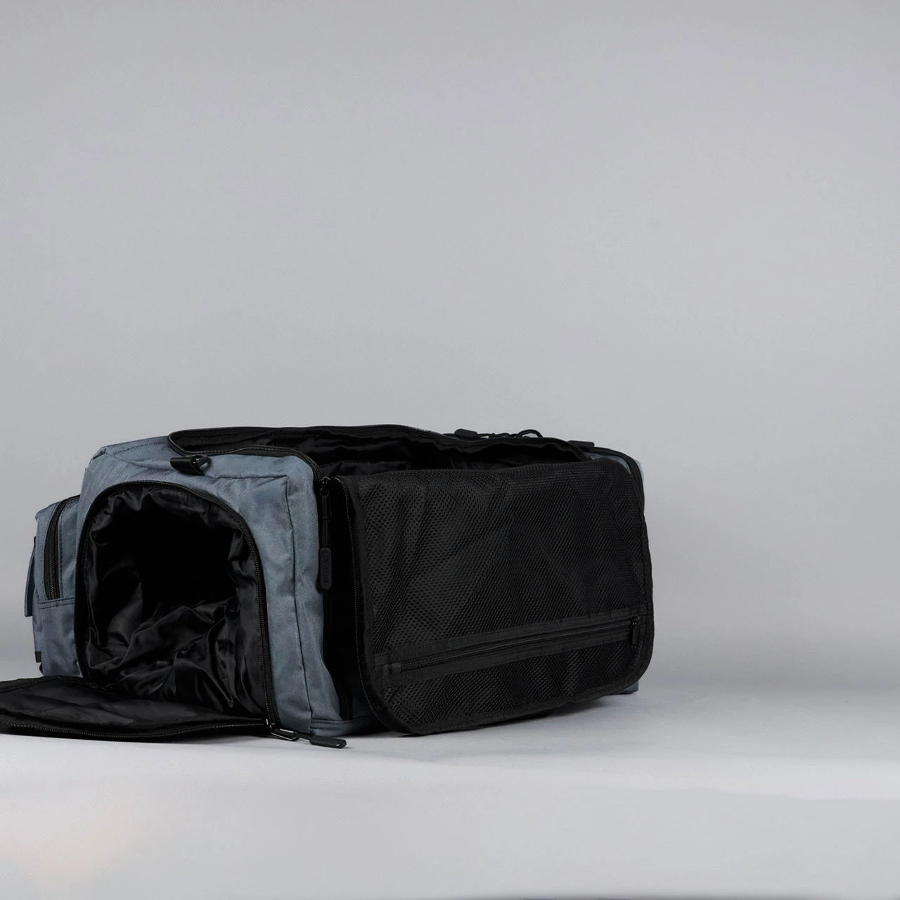 40L Ultimate Duffle Bag Iron Gray 15 40L Ultimate Duffle Bag Iron Gray - Image 15