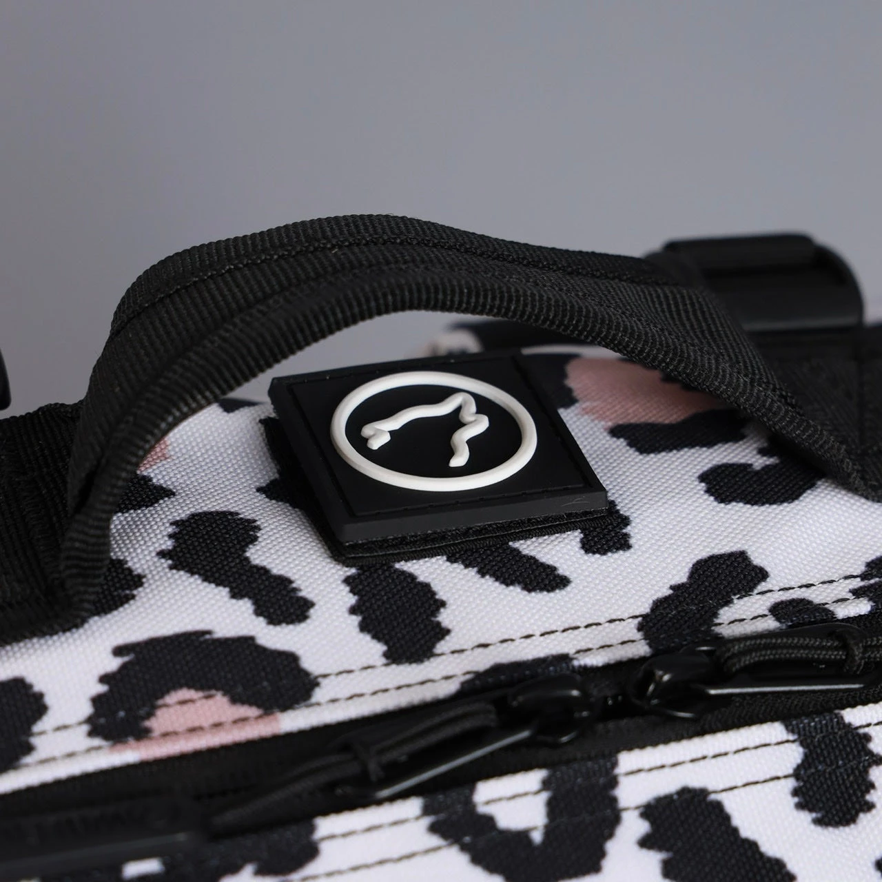 45L Backpack Classic Leopard 13 45L Backpack Classic Leopard - Image 13