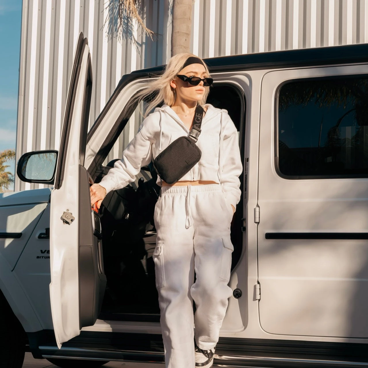 Crossbody Pack Nightshade 3 Crossbody Pack Nightshade - Image 3