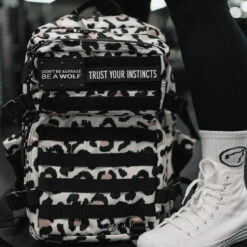 35L Backpack Classic Leopard 17 35L Backpack Classic Leopard -Wolfpak IMG 7645