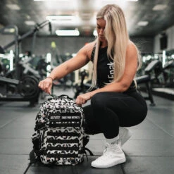 35L Backpack Classic Leopard 16 35L Backpack Classic Leopard -Wolfpak IMG 7646