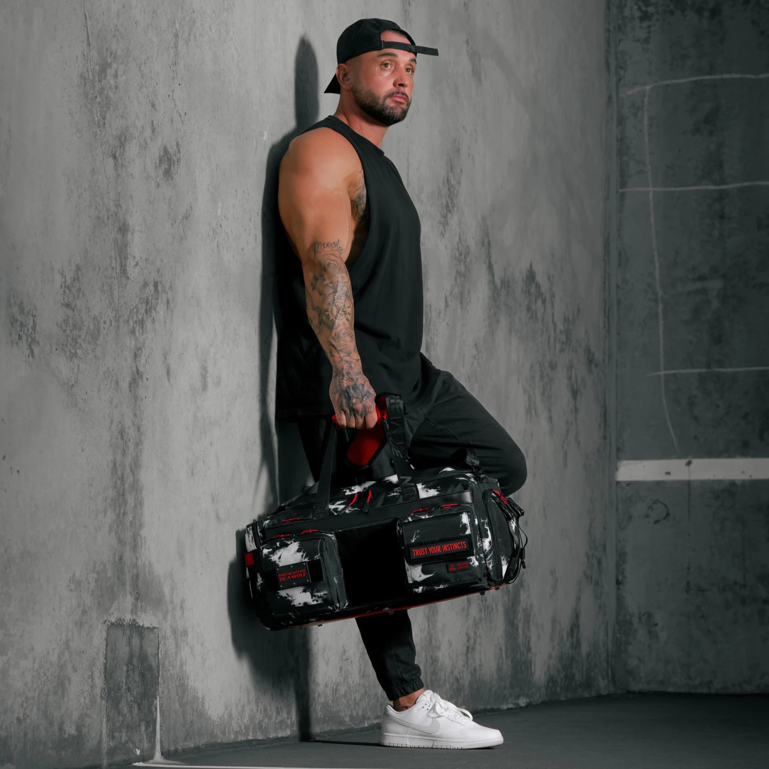 40L Ultimate Duffle Bag Black Lightning Immortal Red 5 40L Ultimate Duffle Bag Black Lightning Immortal Red - Image 5