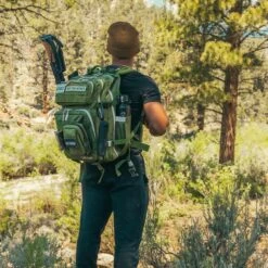 35L Backpack Moss Green -Wolfpak image 48278846 e848 43af 8eb4 c7c914ce4470